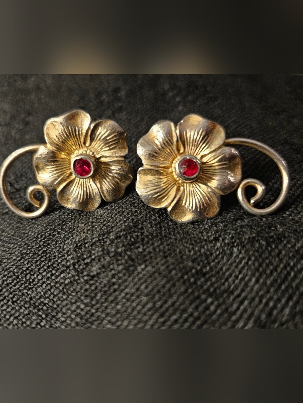 Sterling Silver Marked Flower Screw Back Earrings with Ruby Center
